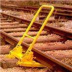 Uređaj za izvlačenje i navlačenje pragova INP-1